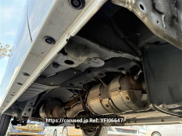 Used 2011 AT toyota hiace-van KDH201 Image[24]