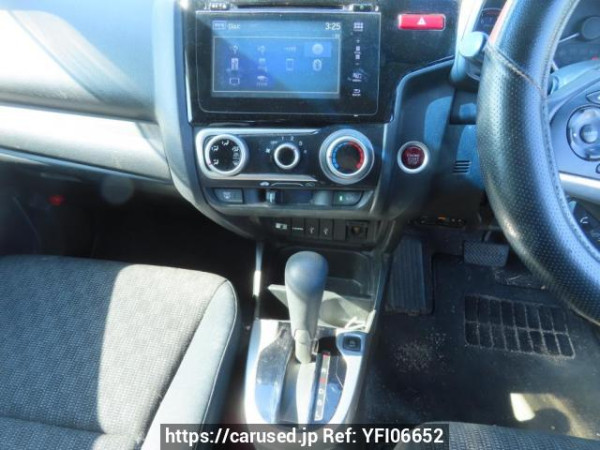 Used 2013 AT honda fit GK3 Image[21]