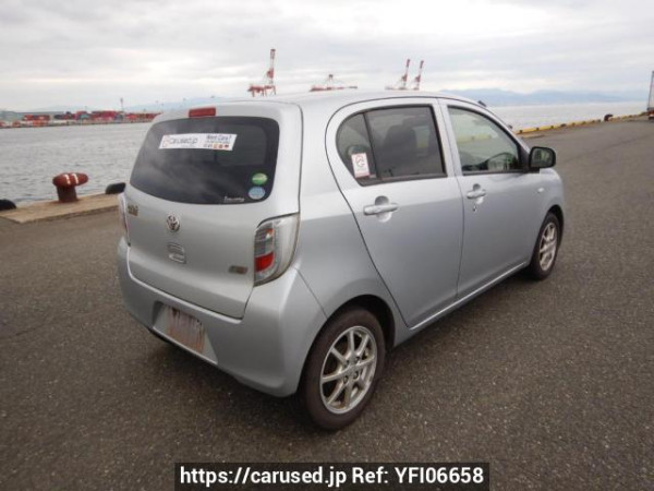 Used 2013 AT toyota pixis-epoch LA300A Image[6]