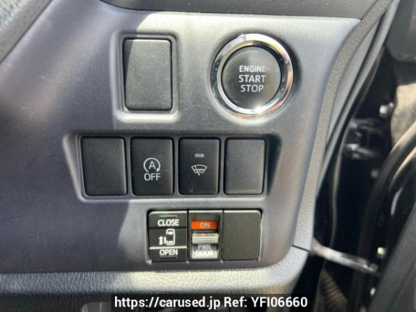 Used 2014 AT toyota noah ZRR85W Image[21]