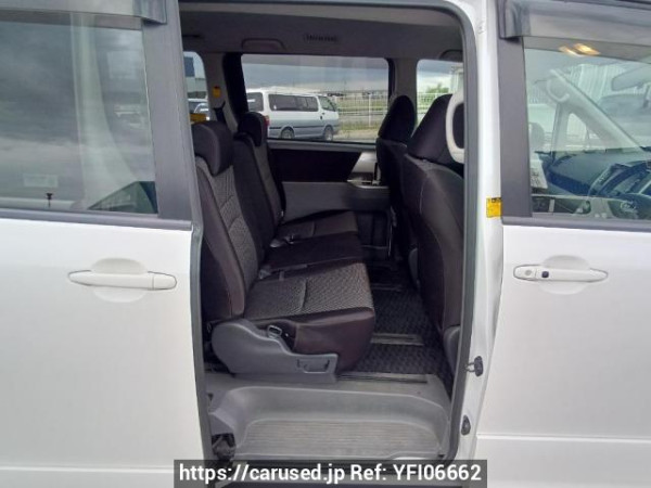 Used 2008 AT toyota noah ZRR75W Image[14]