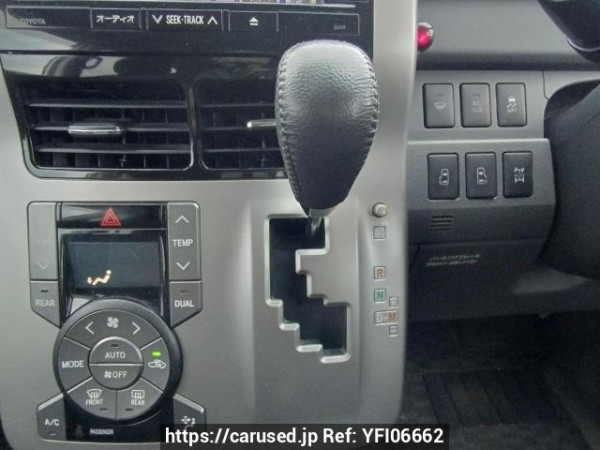 Used 2008 AT toyota noah ZRR75W Image[22]