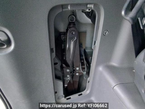 Used 2008 AT toyota noah ZRR75W Image[40]