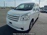 Used 2009 AT toyota noah ZRR75G Image[2]