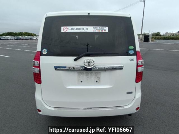 Used 2012 AT toyota noah ZRR70G Image[5]
