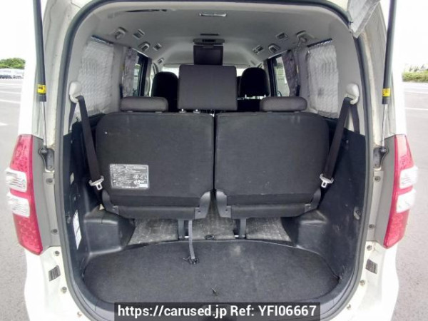 Used 2012 AT toyota noah ZRR70G Image[8]