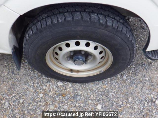 Used 2001 AT toyota regiusace-van RZH102V Image[19]