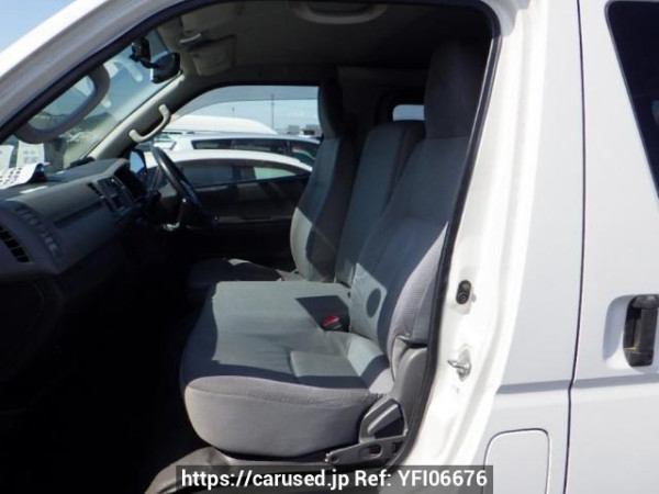 Used 2009 MT toyota hiace-van TRH200V Image[10]
