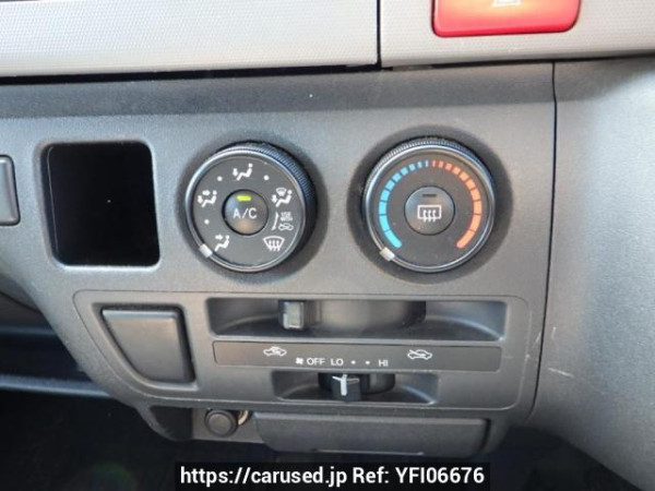 Used 2009 MT toyota hiace-van TRH200V Image[20]