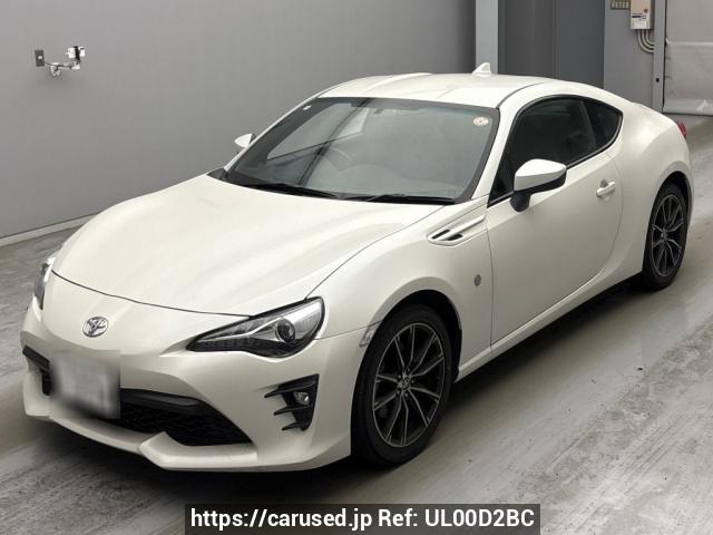 Buy Used 2020 Toyota 86 ZN6 (UL00D2BC) - Carused.jp