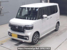 Honda N-BOX CUSTOM JF5