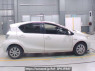 Used 2013 AT toyota aqua NHP10 Image[2]