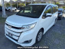 Used 2017 AT toyota noah ZRR80G Image[0]