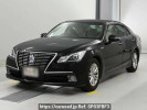 Toyota Crown Hybrid AWS210