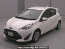 Toyota Aqua NHP10