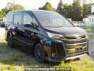 Toyota Noah ZRR85W