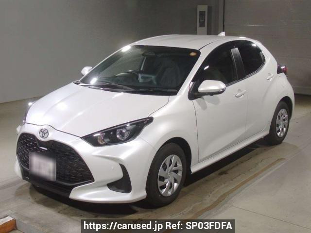 2025 Toyota YARIS KSP210