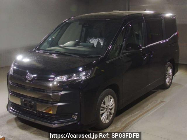 2023 Toyota Noah MZRA92W