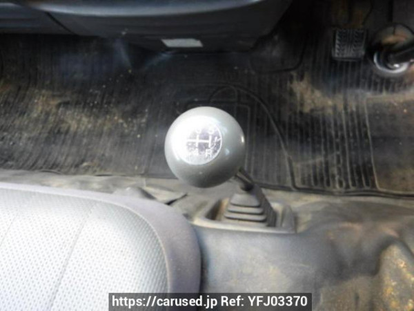 Used 2004 MT mazda bongo-van SK82V Image[14]