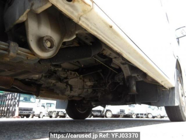 Used 2004 MT mazda bongo-van SK82V Image[25]