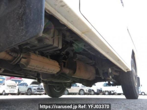 Used 2004 MT mazda bongo-van SK82V Image[27]