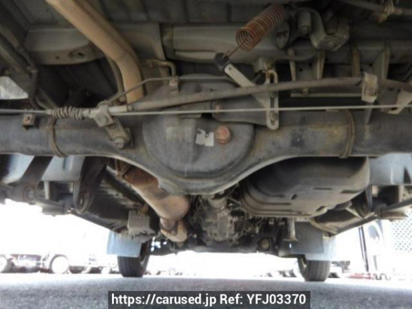 Used 2004 MT mazda bongo-van SK82V Image[30]