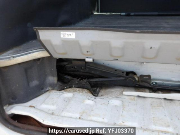 Used 2004 MT mazda bongo-van SK82V Image[32]
