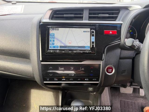 Used 2015 AT honda fit GK4 Image[11]