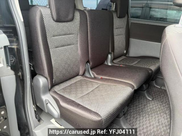 Used 2009 AT toyota noah ZRR70W Image[11]