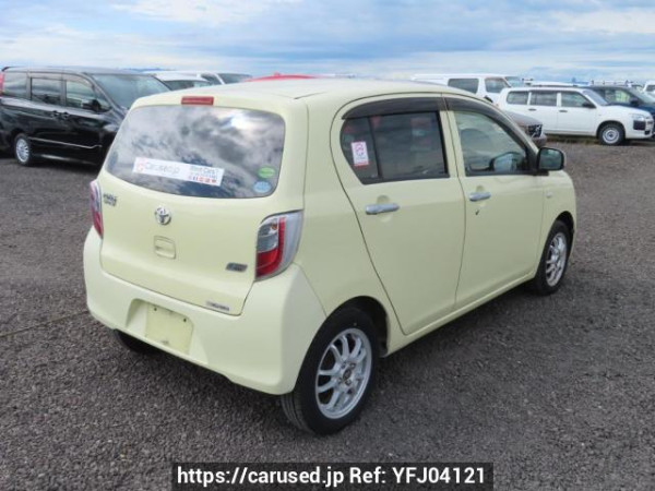 Used 2013 AT toyota pixis-epoch LA300A Image[6]