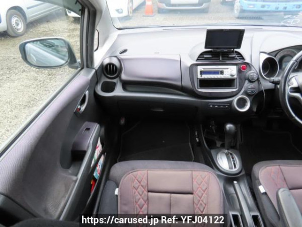 Used 2007 AT honda fit GE8 Image[19]