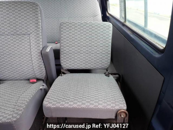 Used 2000 AT toyota hiace-wagon RZH111G Image[18]
