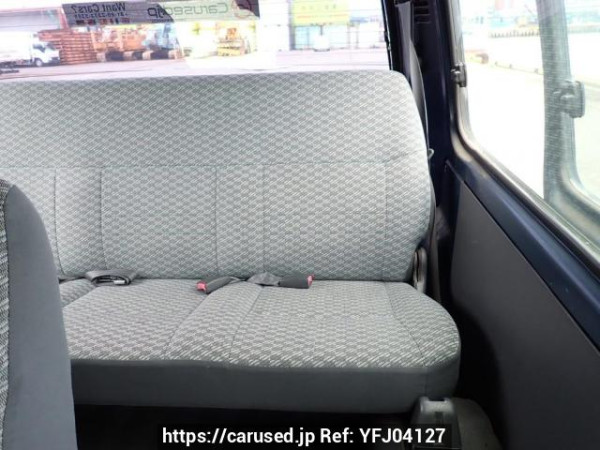 Used 2000 AT toyota hiace-wagon RZH111G Image[21]