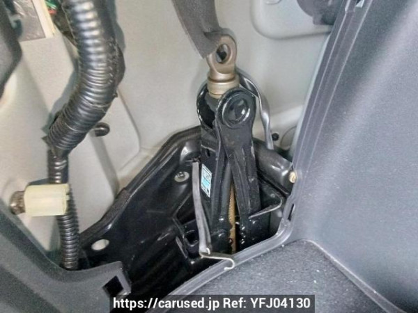 Used 2003 AT toyota wish ZNE10G Image[40]