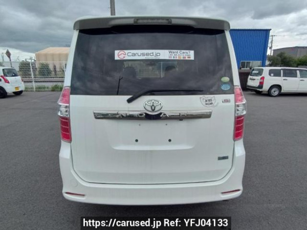 Used 2008 AT toyota noah ZRR70W Image[5]