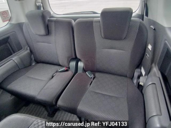 Used 2008 AT toyota noah ZRR70W Image[17]