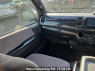 Used 2005 AT toyota regiusace-van KDH205V Image[17]