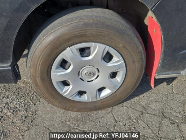 Used 2005 AT toyota regiusace-van KDH205V Image[26]