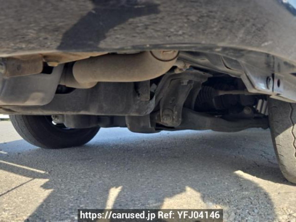 Used 2005 AT toyota regiusace-van KDH205V Image[30]