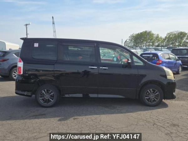 Used 2009 AT toyota noah ZRR75W Image[7]