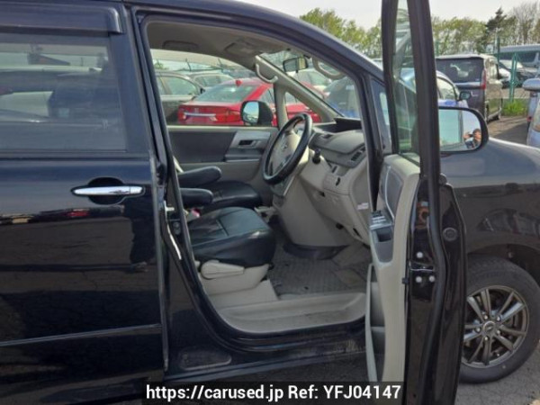Used 2009 AT toyota noah ZRR75W Image[12]