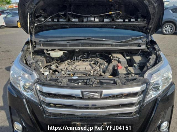 Used 2014 AT toyota noah ZRR85W Image[9]