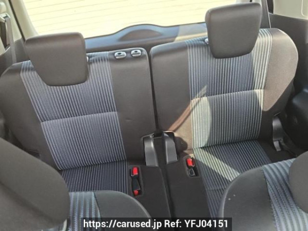 Used 2014 AT toyota noah ZRR85W Image[16]