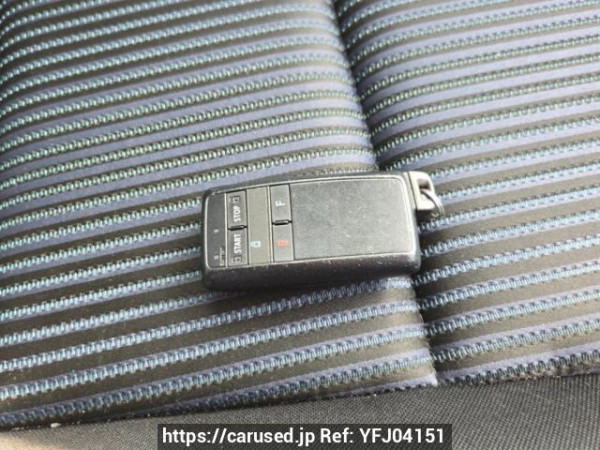 Used 2014 AT toyota noah ZRR85W Image[25]