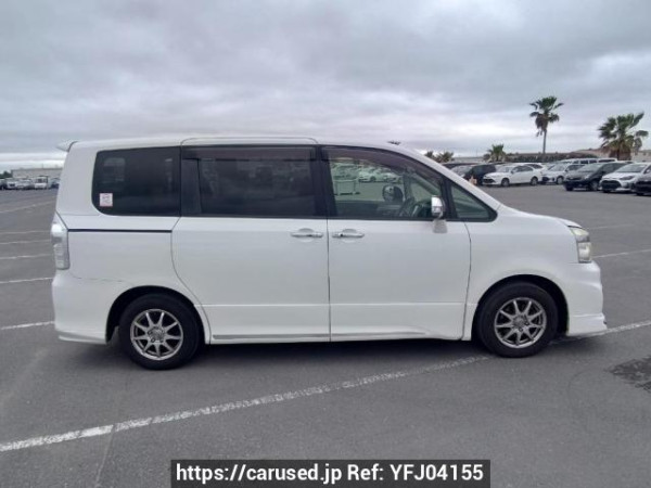 Used 2013 AT toyota voxy ZRR70W Image[7]