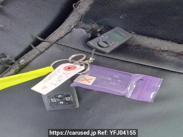 Used 2013 AT toyota voxy ZRR70W Image[28]