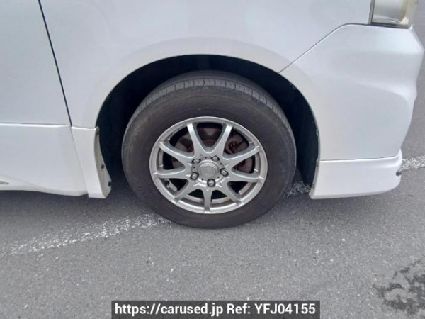 Used 2013 AT toyota voxy ZRR70W Image[30]