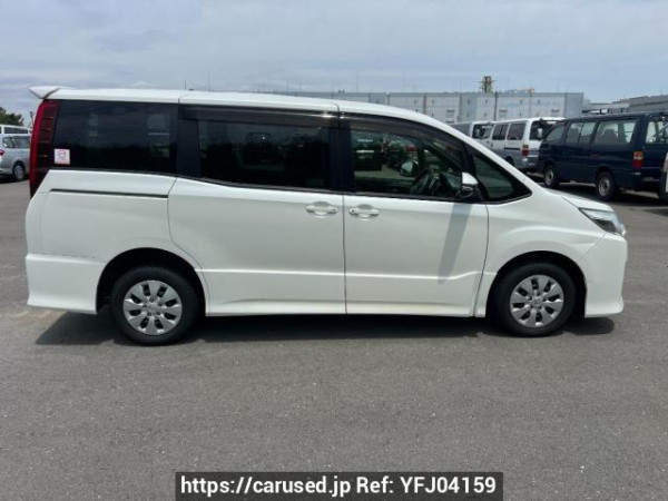 Used 2015 AT toyota noah ZRR85W Image[7]