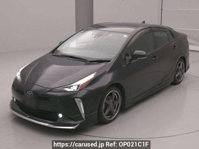 Buy Used 2020 Toyota Prius ZVW51 (OP021C1F) - Carused.jp