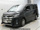 Toyota Noah ZWR80W